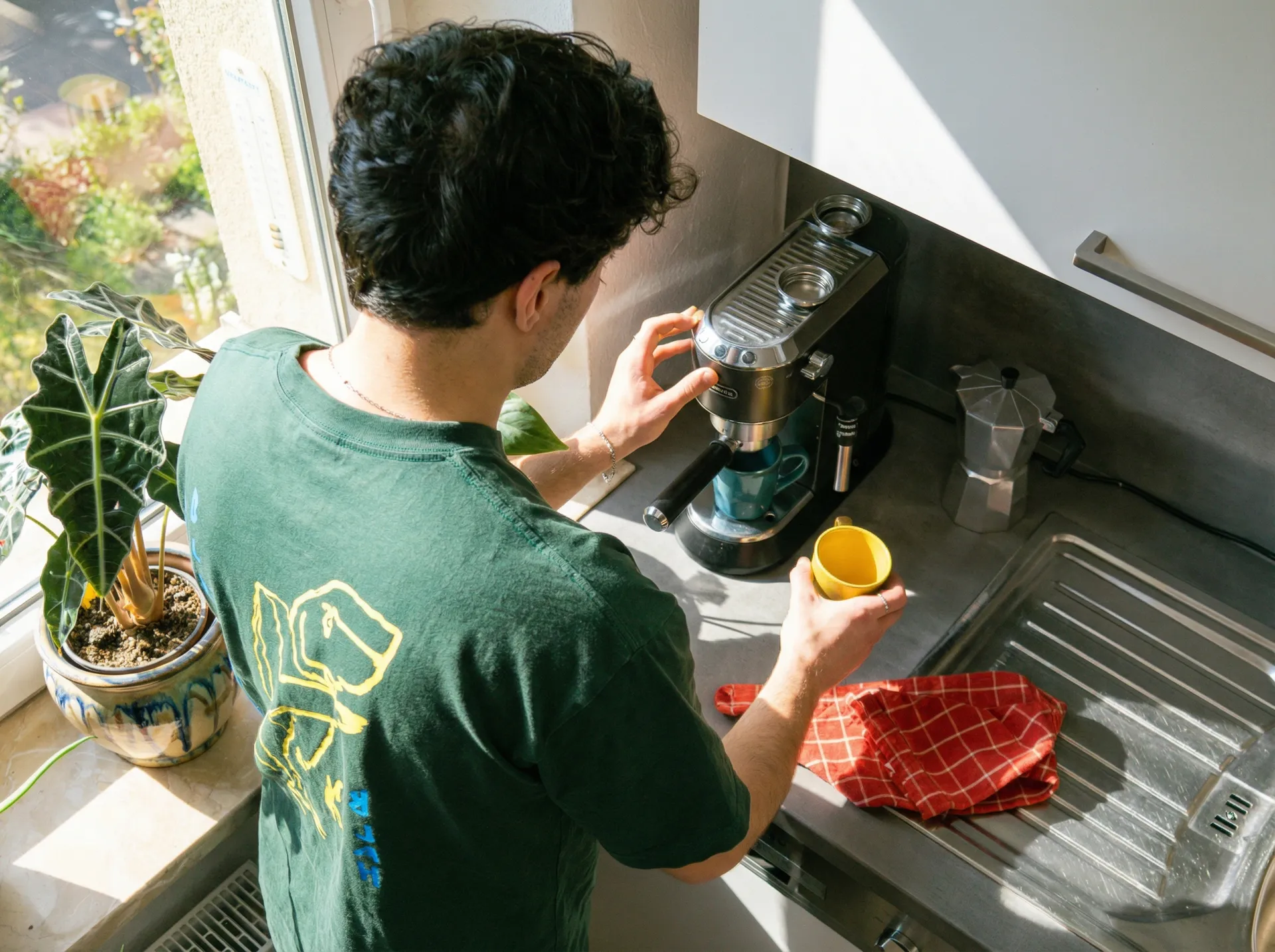 Kaffee kochen im Homeoffice - briante media
